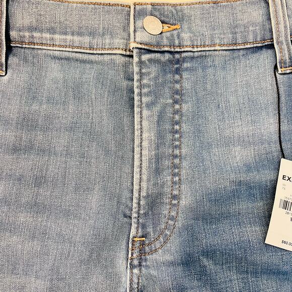 Express Shortie Midrise Shorts  16 - Picture 7 of 14